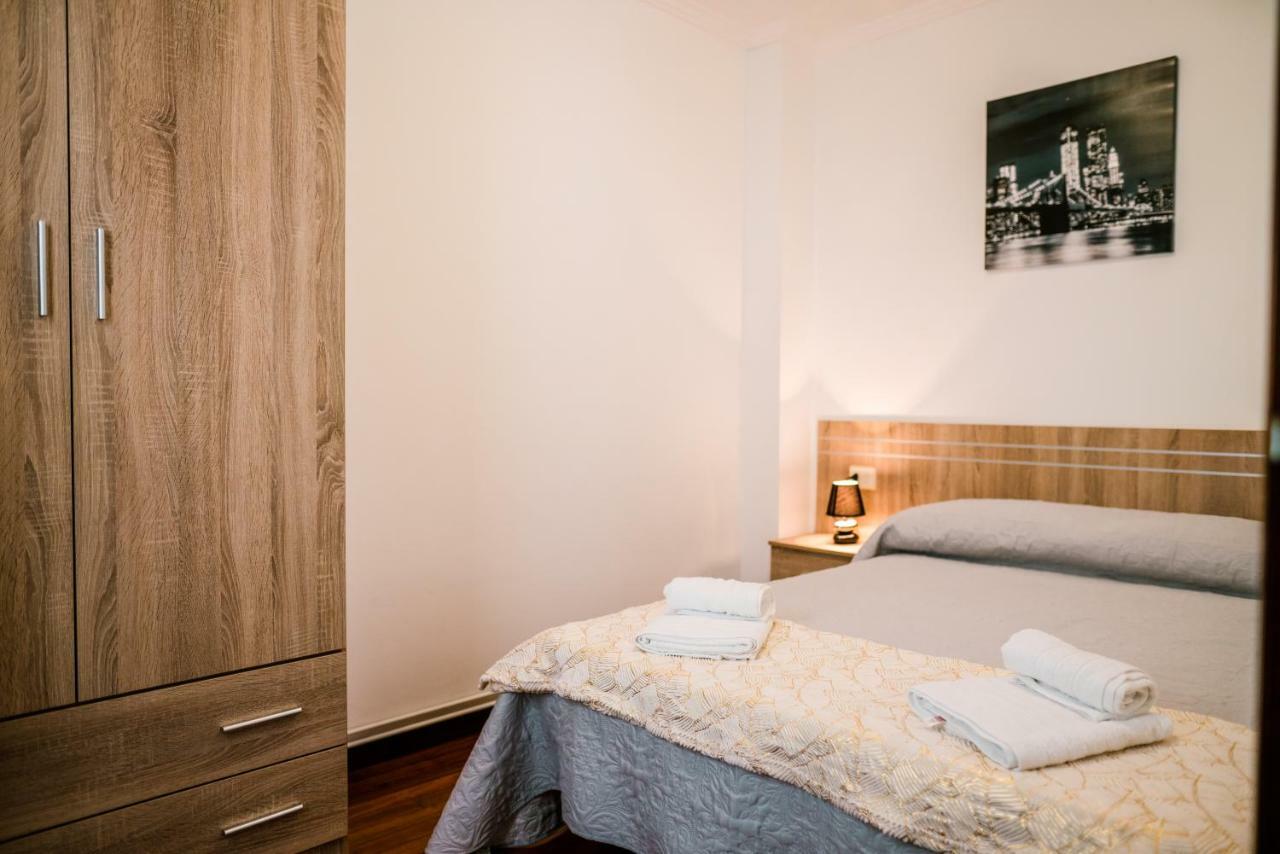 Apartamentos Enteros O Lagar メリーデ エクステリア 写真